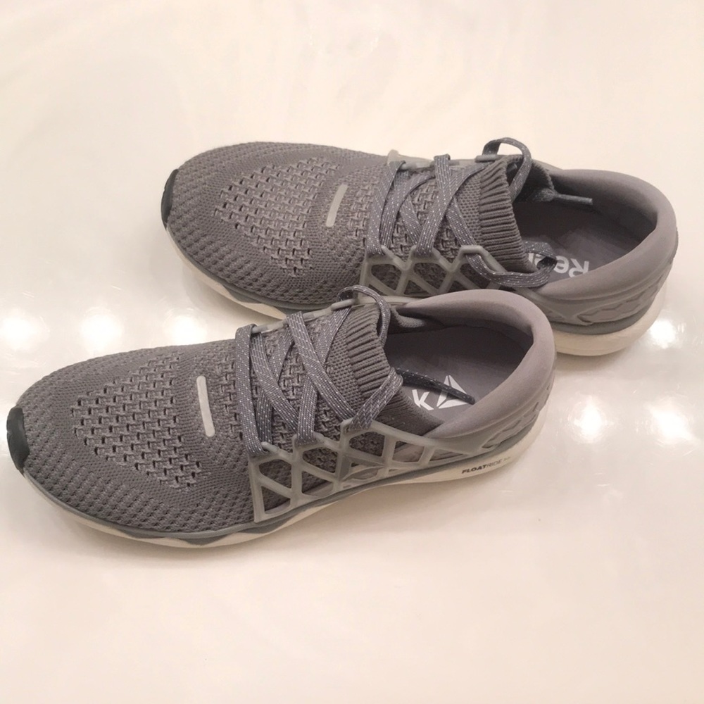 Reebok Floatride Running shoes. Women’s size 7.5.